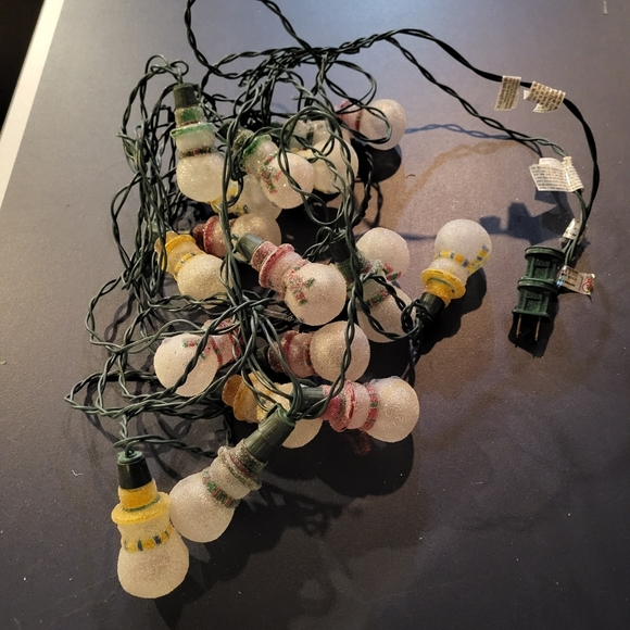 Vintage Light for Christmas - Picture 3 of 3